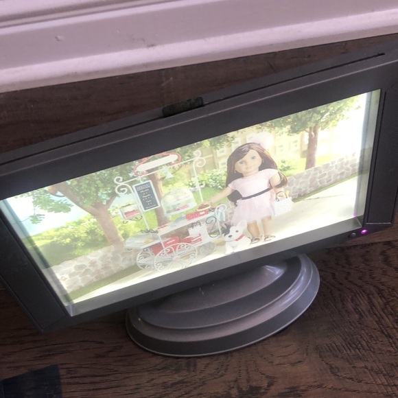 American Girl Big Screen TV with stand, DVD player, 2 DVDs - Picture 4 of 12